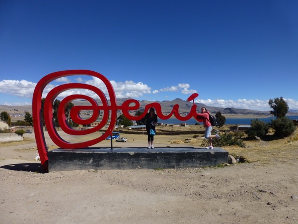 Peru:Bolivia border